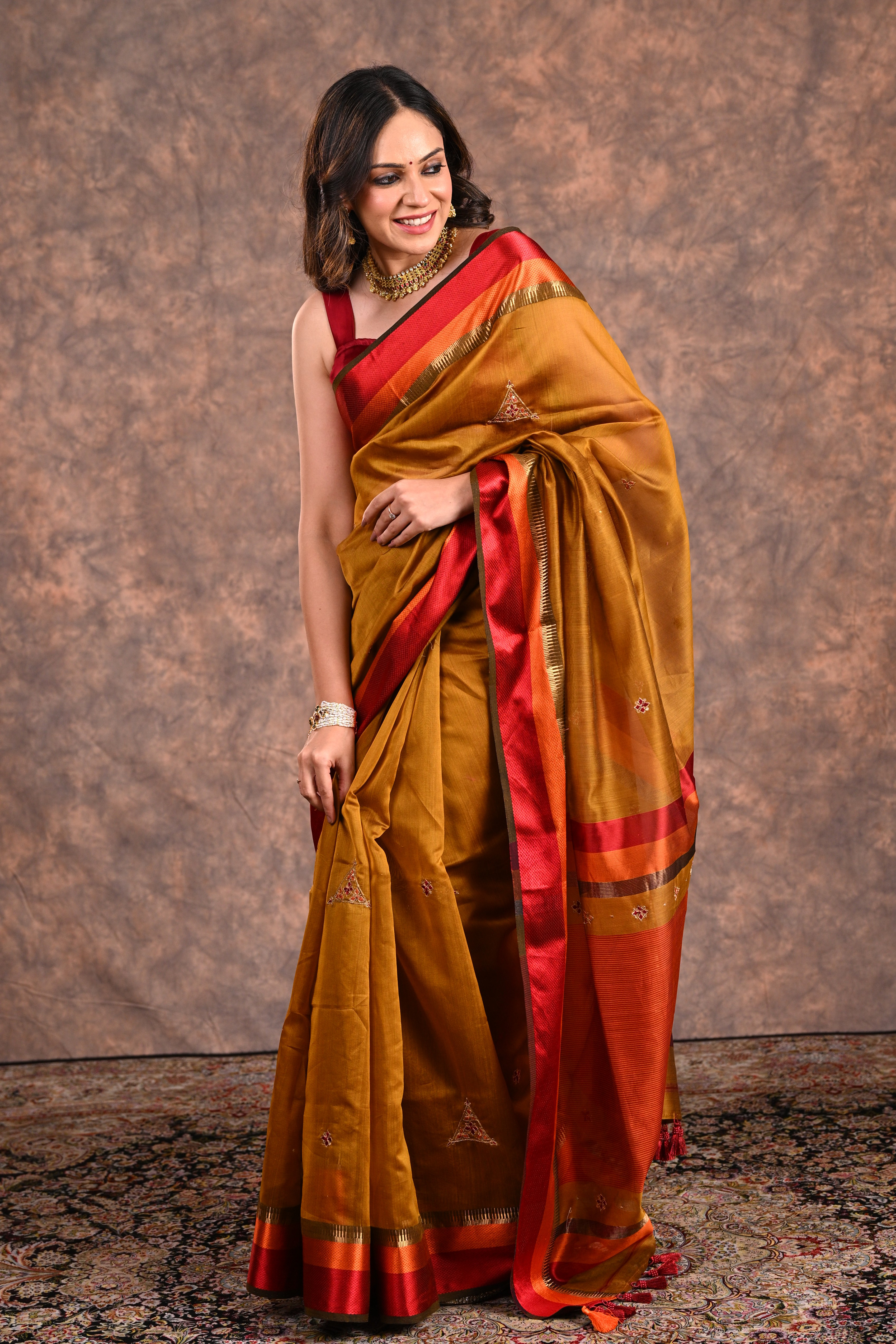 Yellow Ochre Maheshwari Silk Zardozi Saree