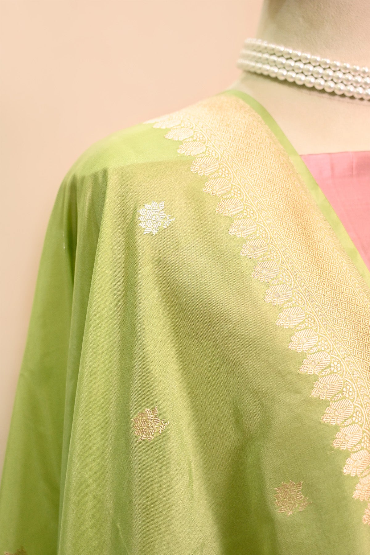 Dusty Pink Katan Silk Banarasi Suit