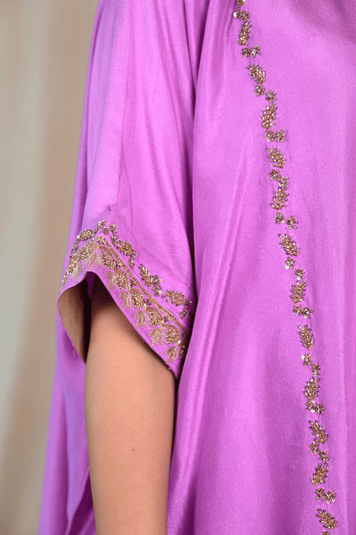 Lilac Dupion Silk Zardozi Kaftan