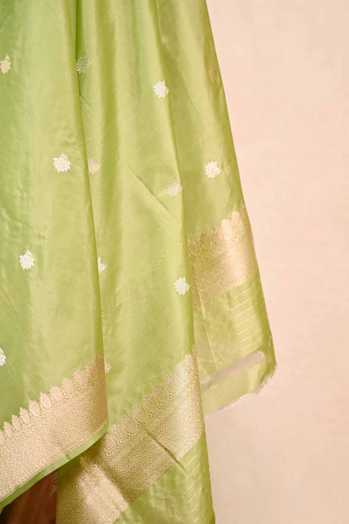 Dusty Pink Katan Silk Banarasi Suit