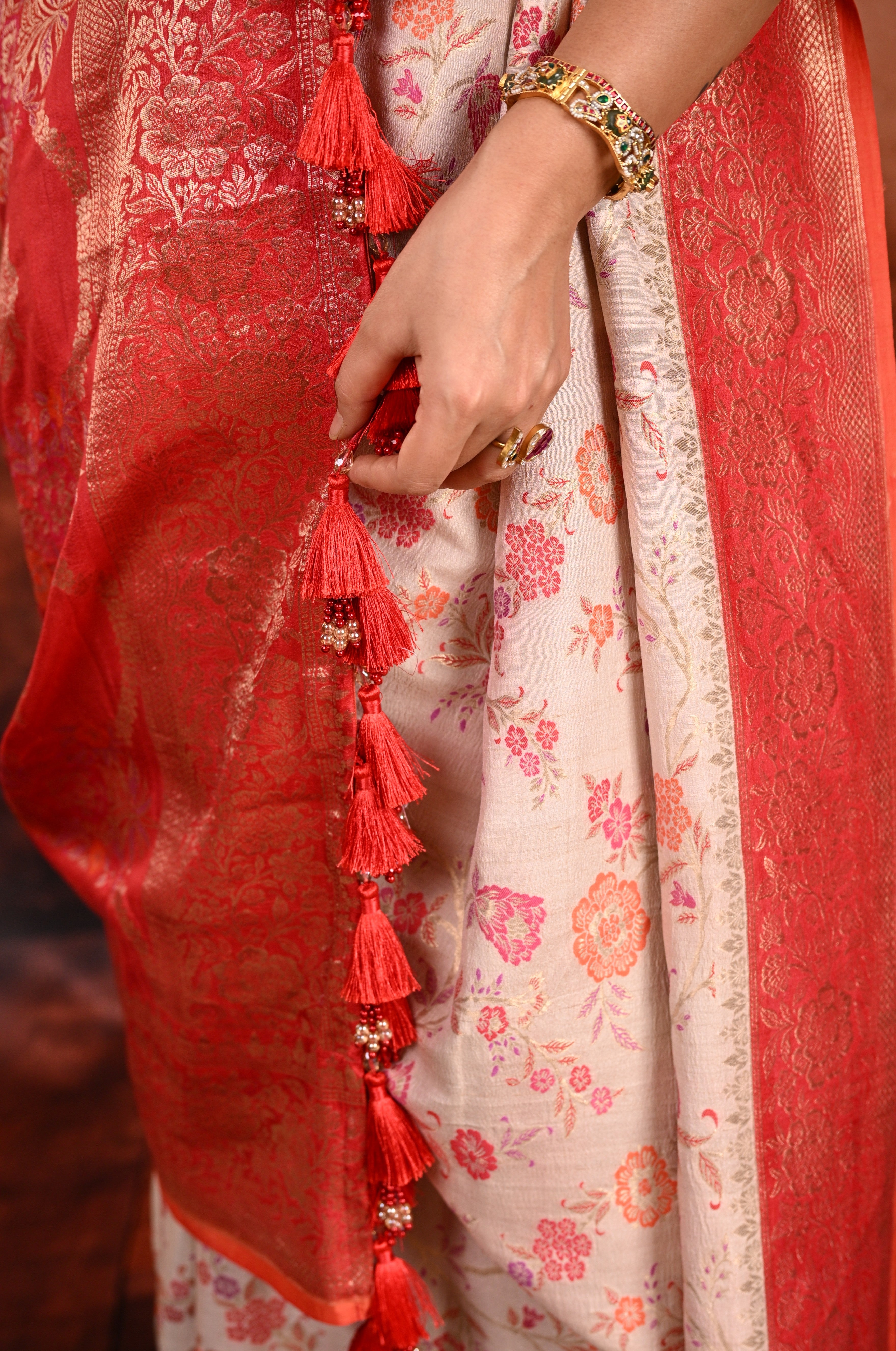 Warm Ivory Tussar Gerogette Banarasi Saree