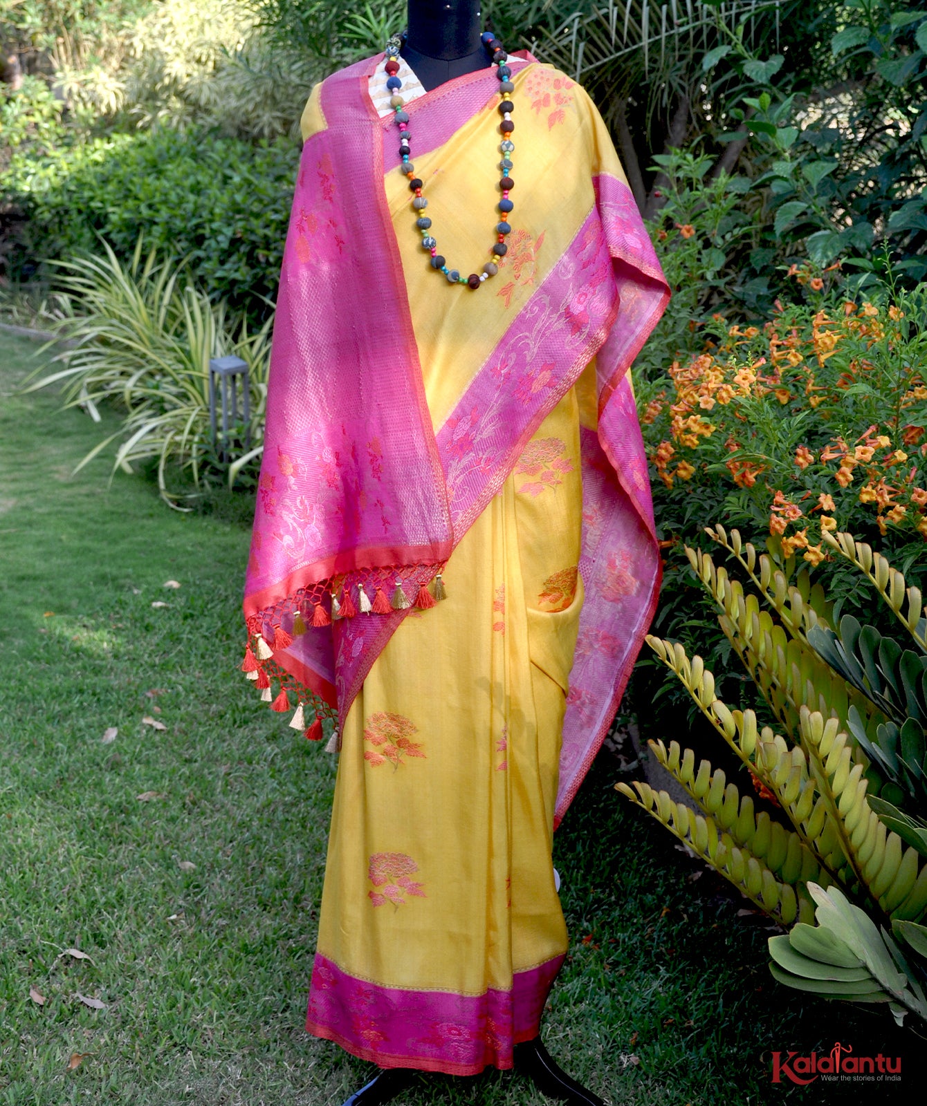 Tussar Georgette Banarasi Saree with Tilfi Meenakari Nakashi & Resham Floral Motifs