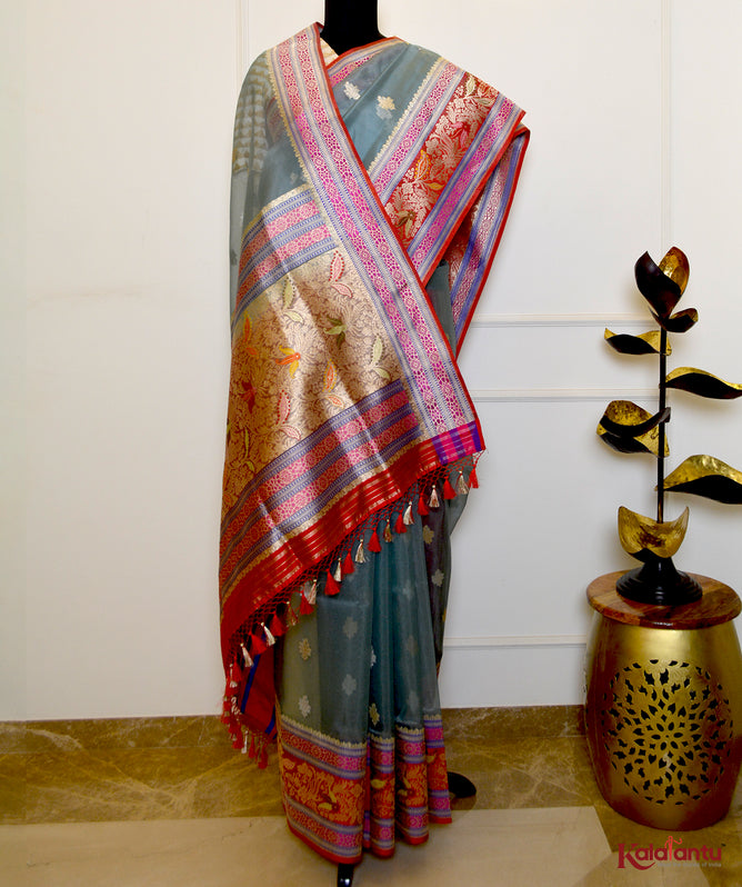 Fuchsia Panelled Resham & Zari handloon weaving saree with meenakari