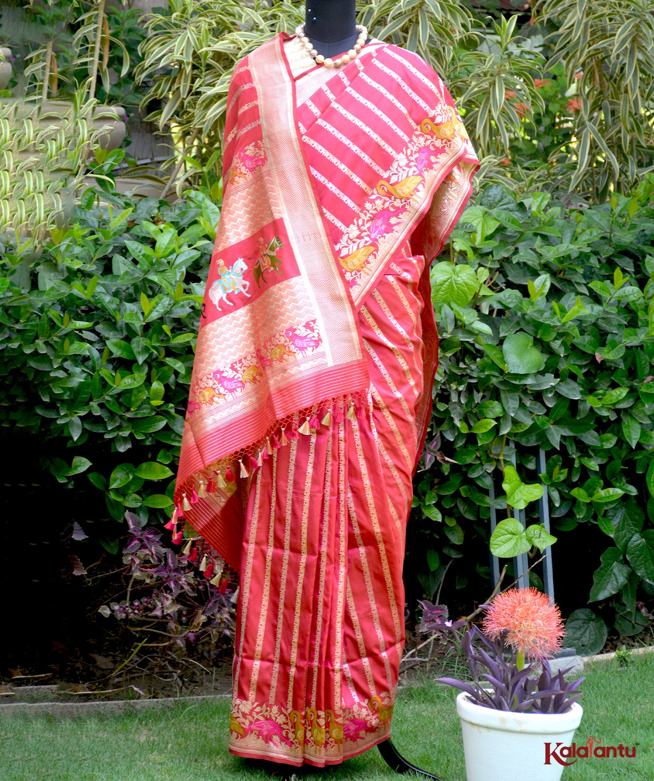 Katan Silk Rupa-Sona Banarasi Saree with Swan & Horse Warrior Motifs