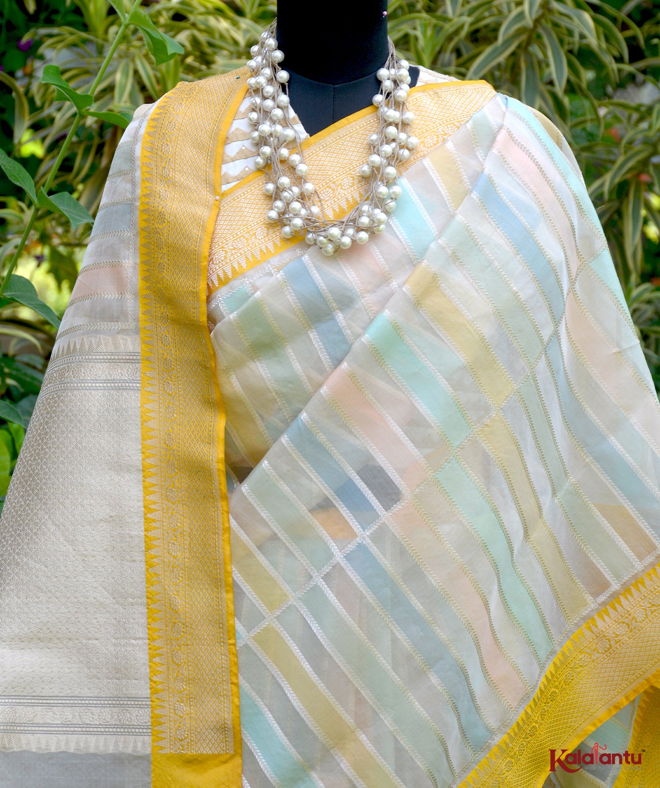 Handwoven Cream-Yellow-Sea Green Rangkat Organza Banarasi Saree with Zari Detailing