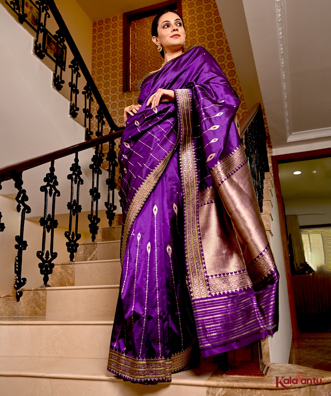Pure Silk Banarasi Saree with Kadhwa Weave & Zari Floral Motifs