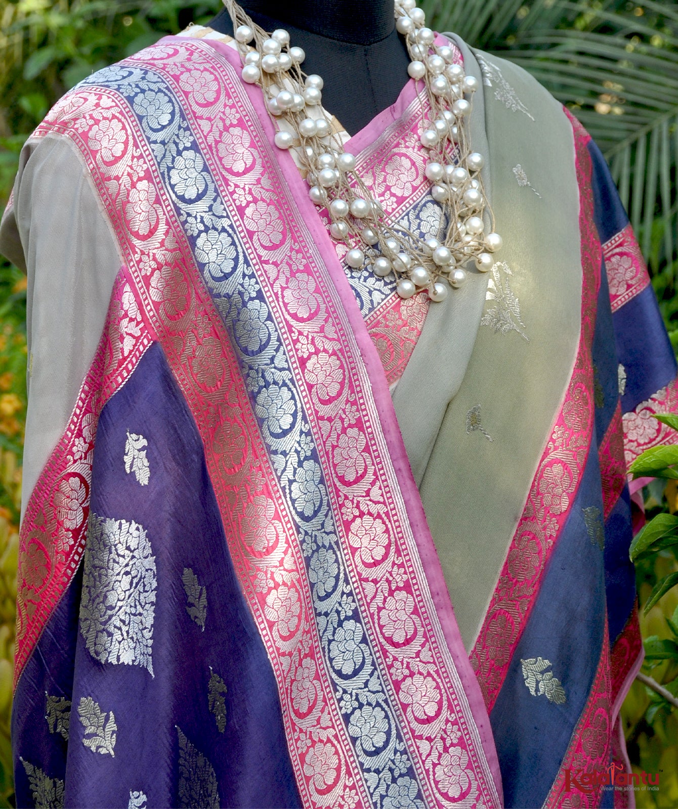 Silk Georgette Banarasi Saree with Rupa-Sona Zari & Kadhwa Weave