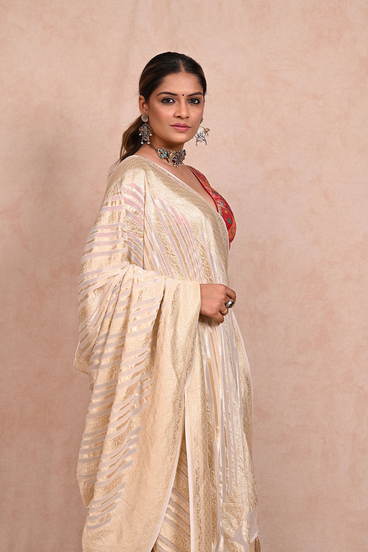 Off White Khaddi Georgette Banarasi Dupatta