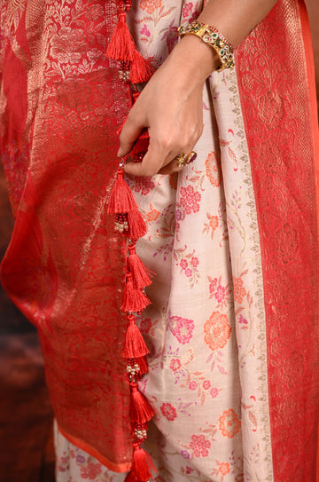 Warm Ivory Tussar Gerogette Banarasi Saree